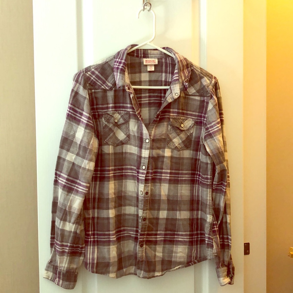 Gray, white and purple button down top